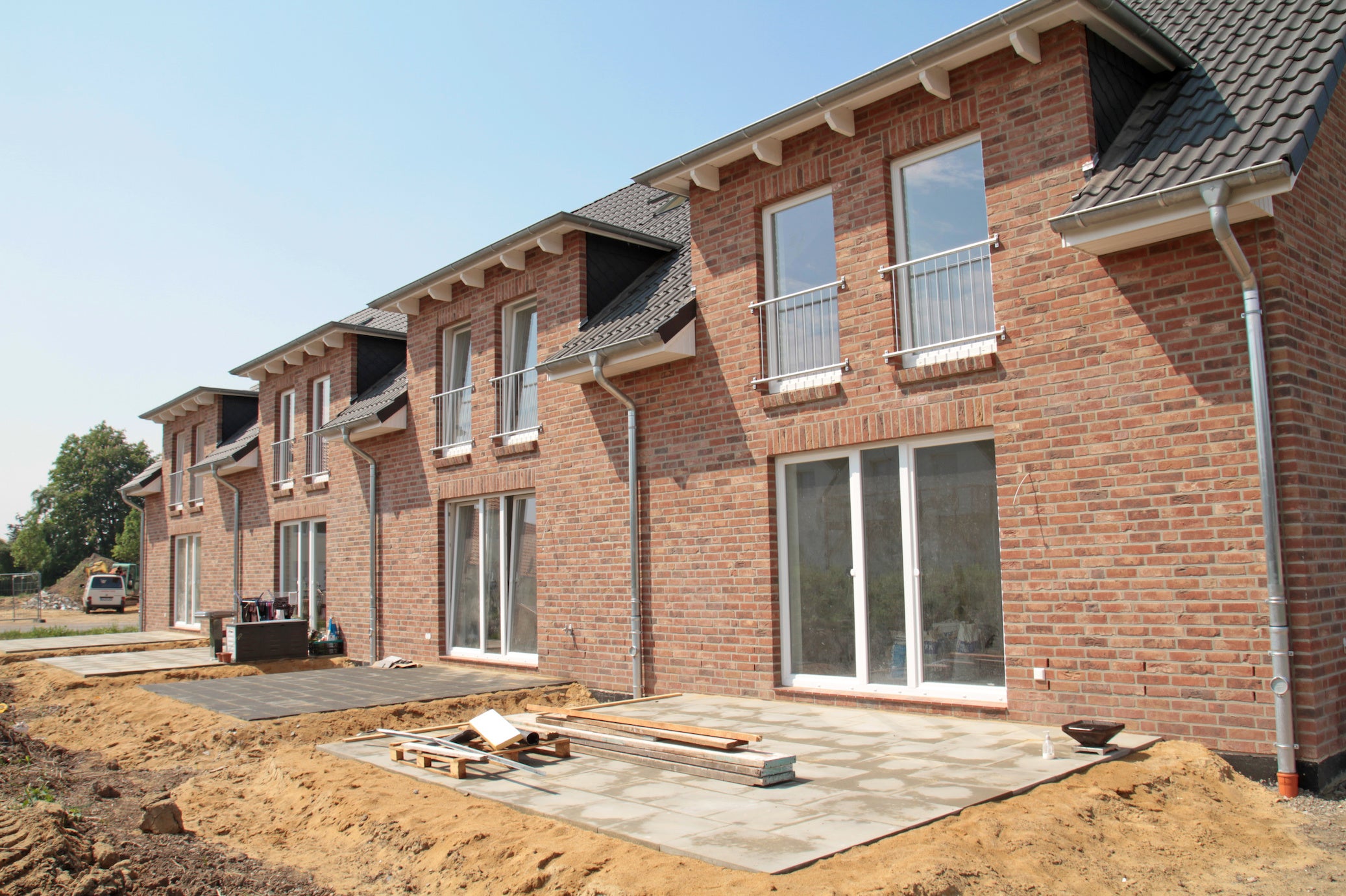 Offene Lüftungsfugen nach DIN 1053-1 können mit Edelstahlgittern verschlossen werden